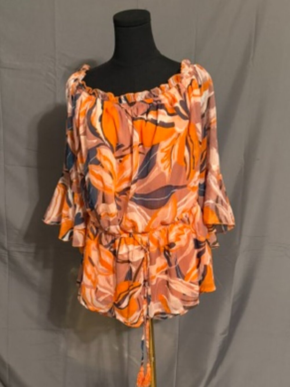 HINT OF BLUSH Peplum Blouse Size 3X
